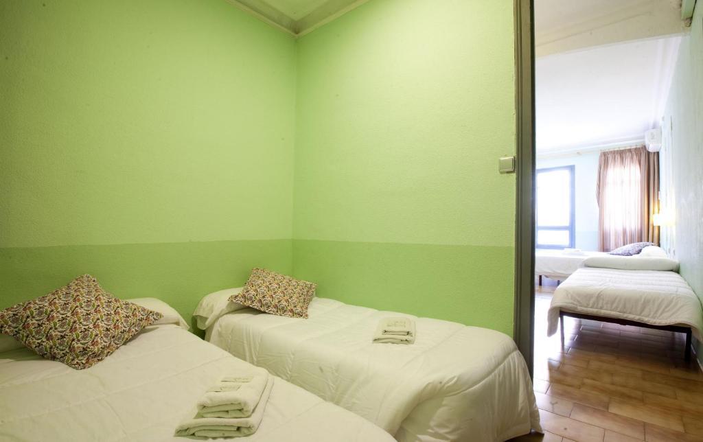 Hostal Agua Alegre Barcelona Cameră foto