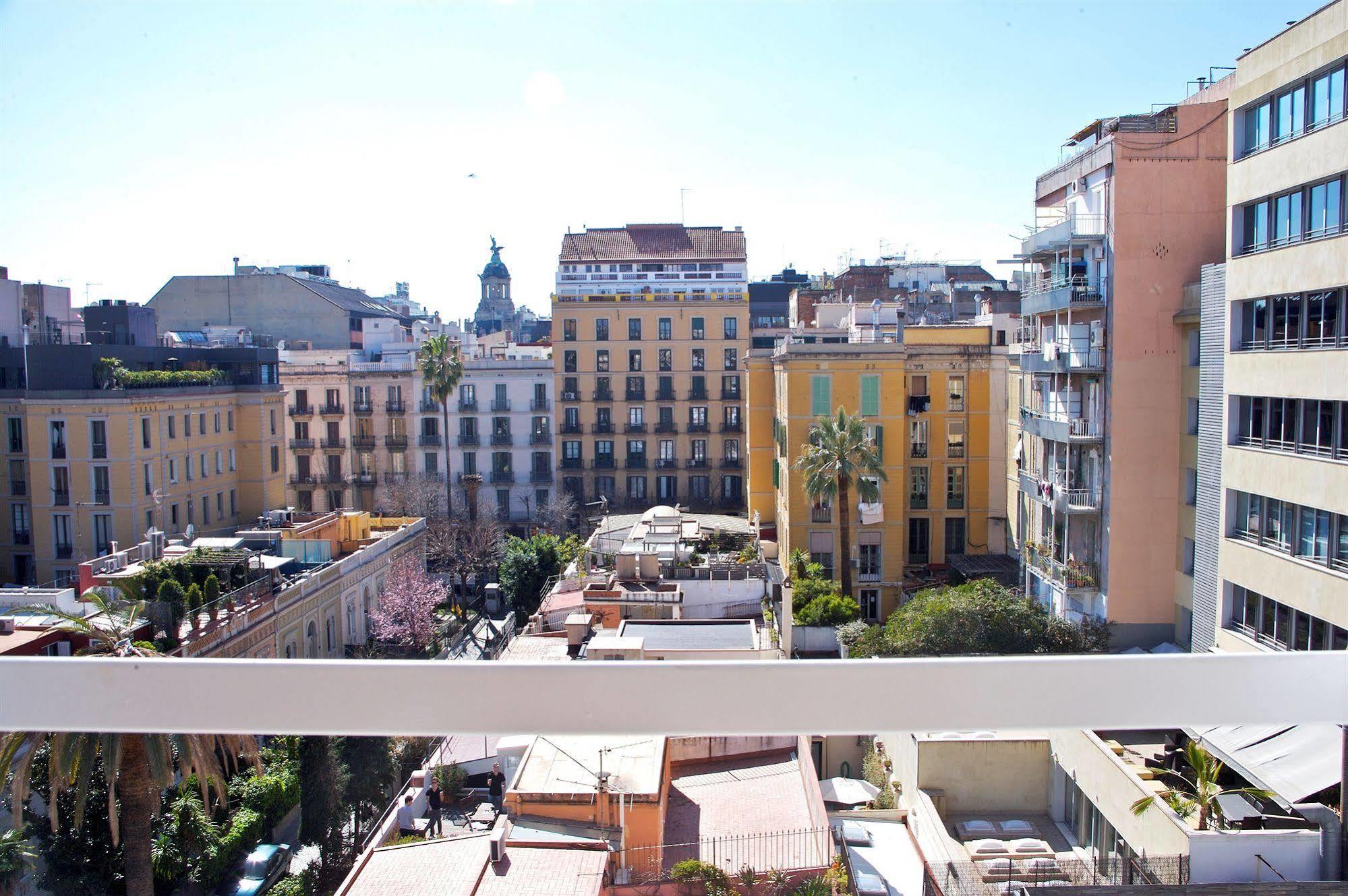 Hostal Agua Alegre Barcelona Exterior foto