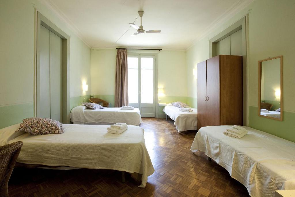 Hostal Agua Alegre Barcelona Cameră foto